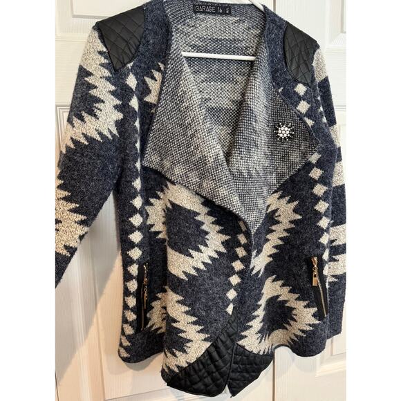 Garage Waterfall Tribal Open Front Cardigan Sweater – Size L - Picture 3 of 8